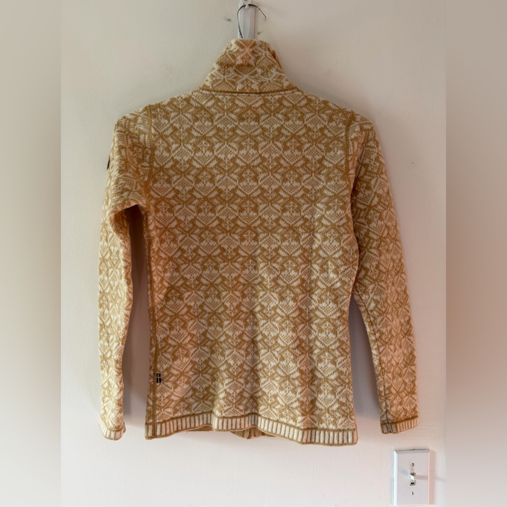 Fjallraven Snow Cardigan W in Dune Beige Yellow Size XS Wool Full Zip - Picture 10 of 16